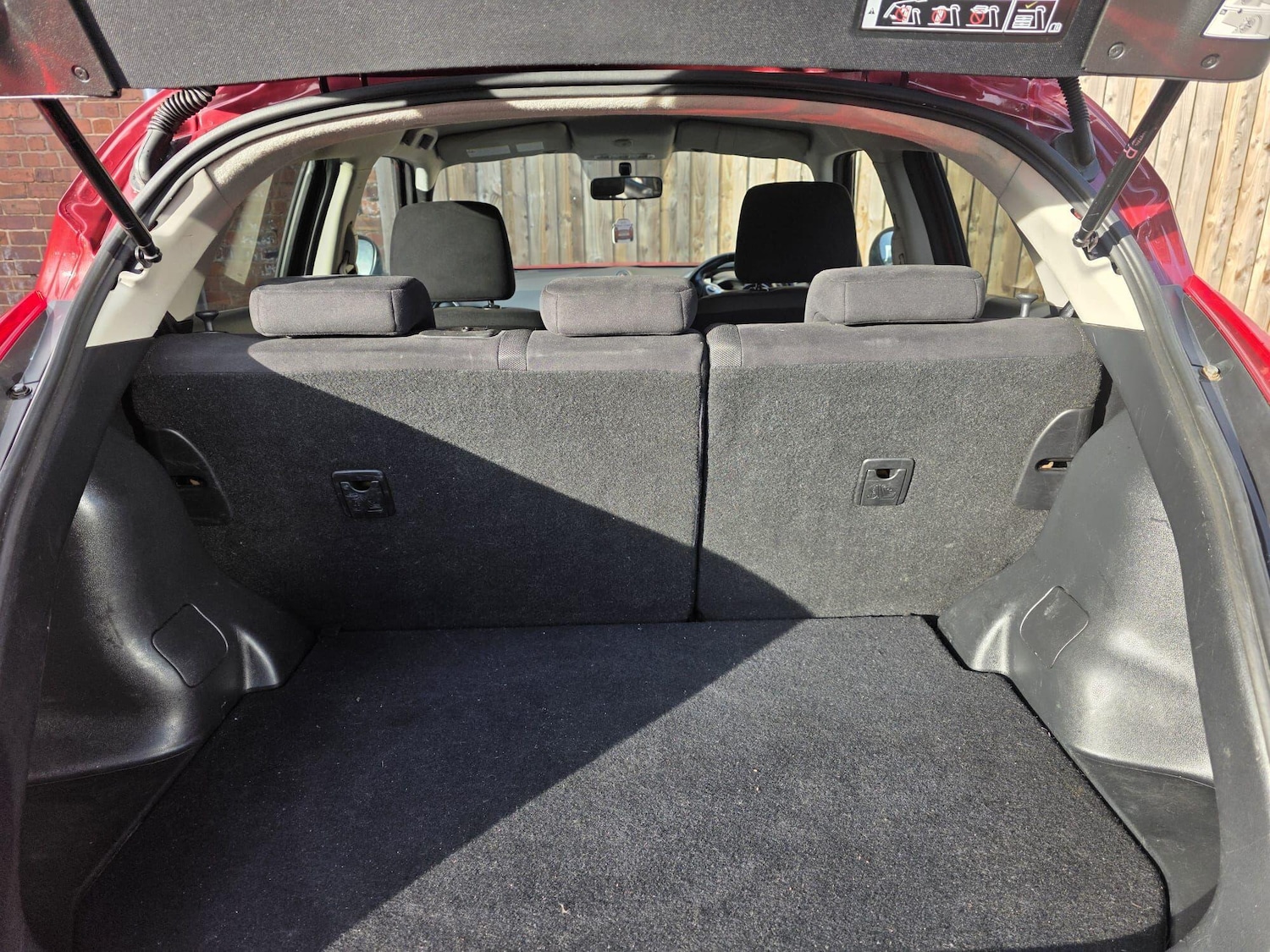 Used Nissan Juke 2011 for sale - 76573305: Photo 9