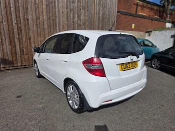 Used Honda Jazz 2013 for sale - 75940123: Photo