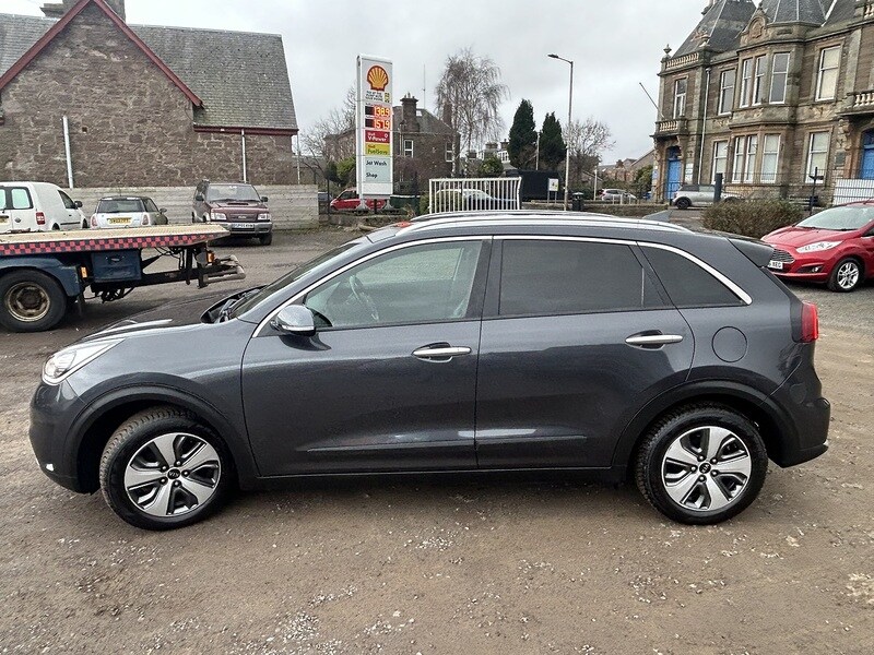 Used Kia Niro 2019 for sale - 77990152: Photo 3