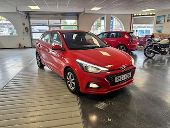Used Hyundai i20 2019 for sale - 79468741: Photo
