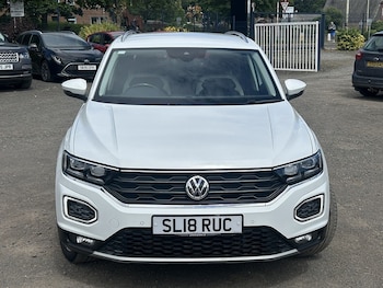 Used Volkswagen T-Roc 2018 for sale - 79124643: Photo