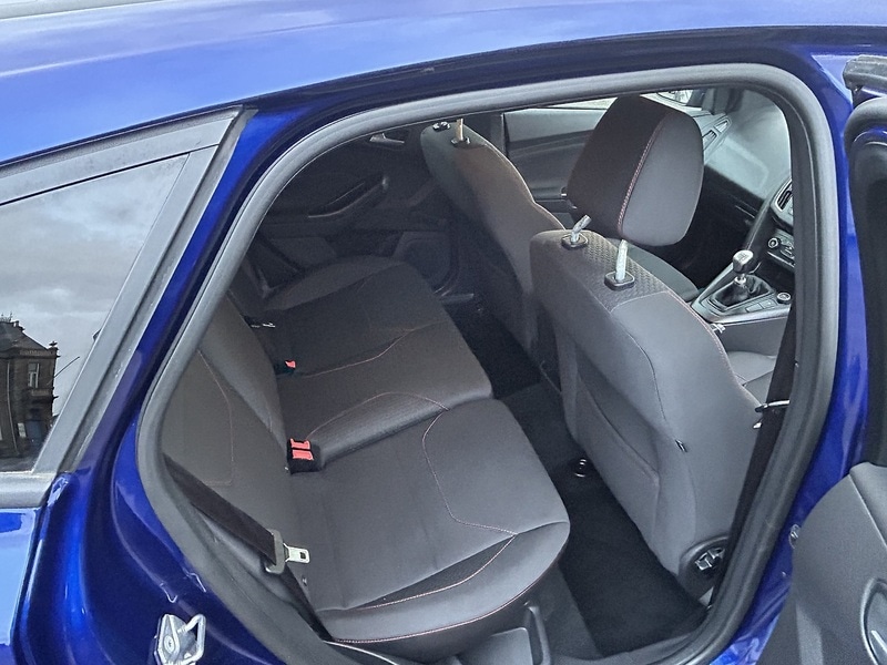 Used Ford Focus 2017 for sale - 77990189: Photo 7