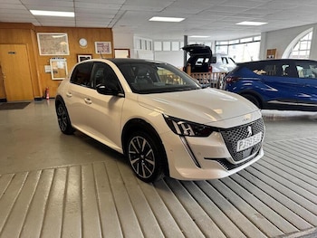 Used Peugeot 208 2020 for sale - 79445874: Photo