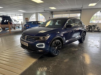 Used Volkswagen T-Roc 2019 for sale - 79423302: Photo