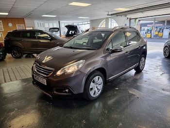 Used Peugeot 2008 2015 for sale - 79539237: Photo