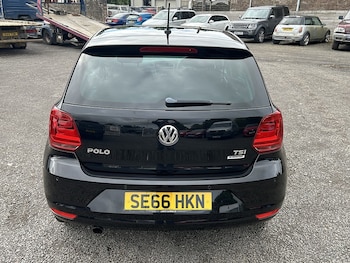 Used Volkswagen Polo 2017 for sale - 79434415: Photo