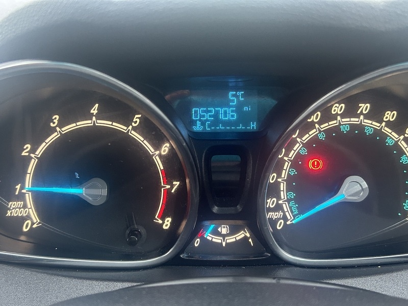 Used Ford Fiesta 2014 for sale - 77990188: Photo 8