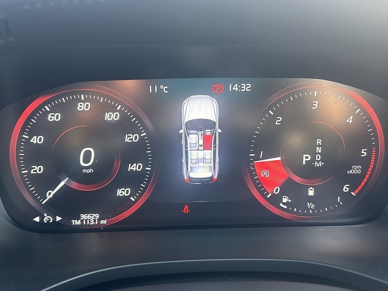 Used Volvo XC60 2021 for sale - 77974525: Photo 8