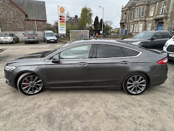 Used Ford Mondeo 2017 for sale - 78715047: Photo