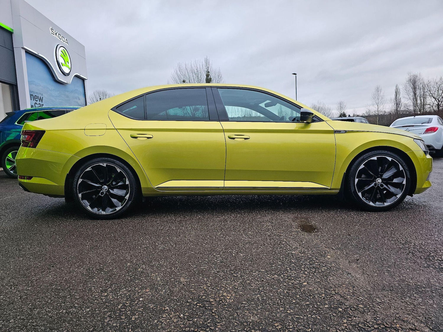 Used Skoda Superb 2019 for sale - 77097926: Photo 4