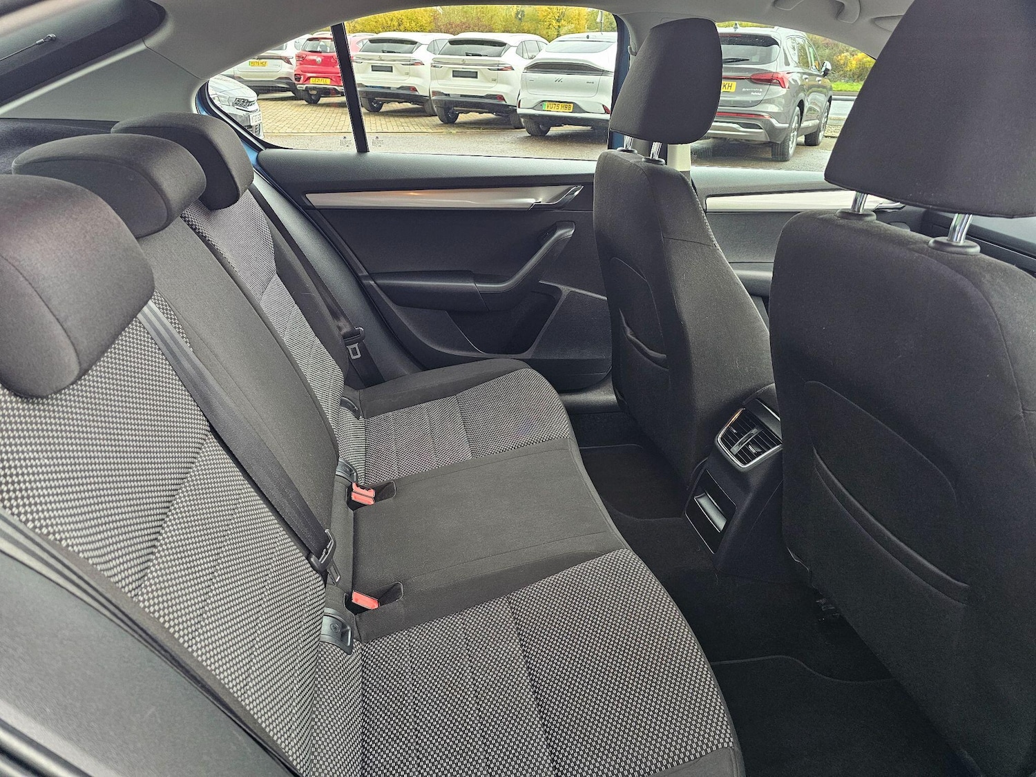 Used Skoda Octavia 2015 for sale - 76409526: Photo 14