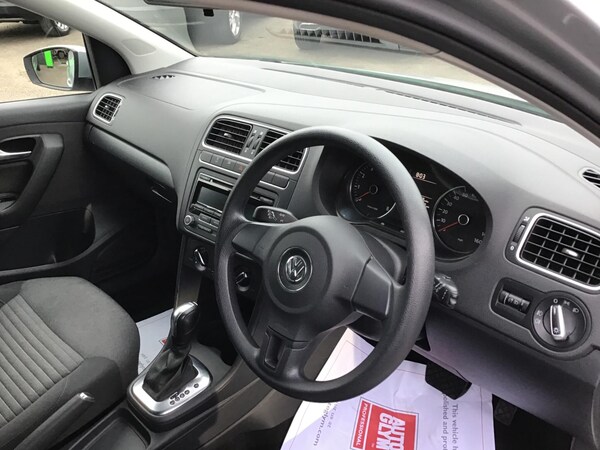 Used Volkswagen Polo 2012 for sale - 76072854: Photo 10