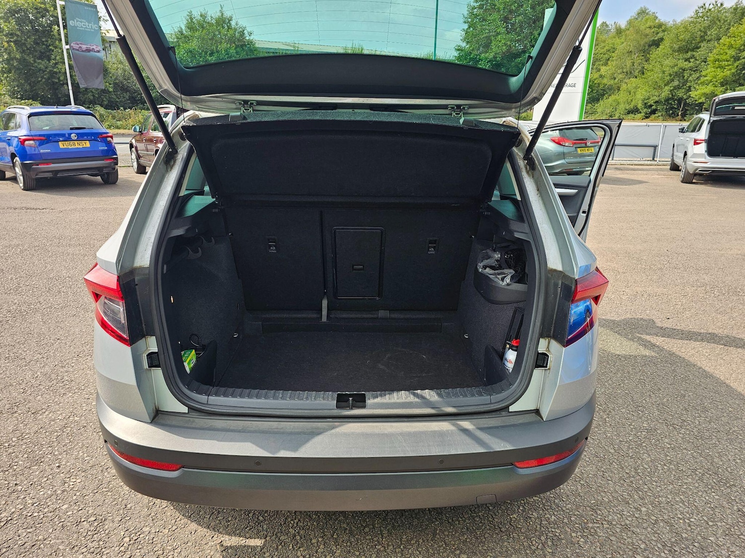 Vehicle 19