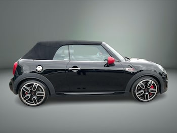 Used MINI Convertible 2019 for sale - 78635757: Photo