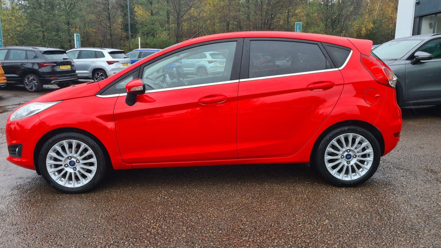 Used Ford Fiesta 2014 for sale - 76561686: Photo 9