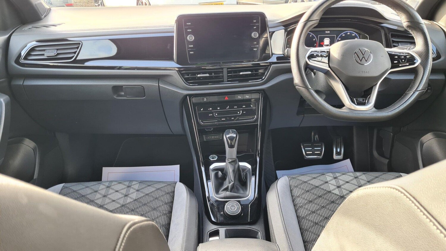 Used Volkswagen T-Roc 2022 for sale - 77625688: Photo 12