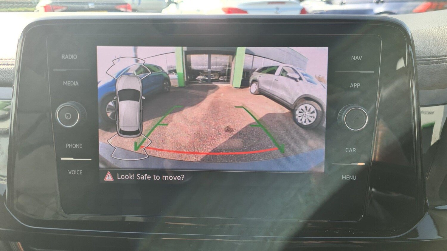 Used Volkswagen T-Roc 2022 for sale - 77625688: Photo 22