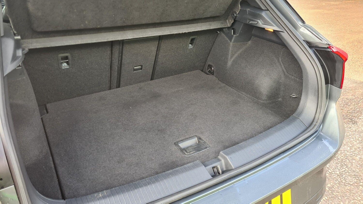 Used Volkswagen T-Roc 2022 for sale - 77625688: Photo 23