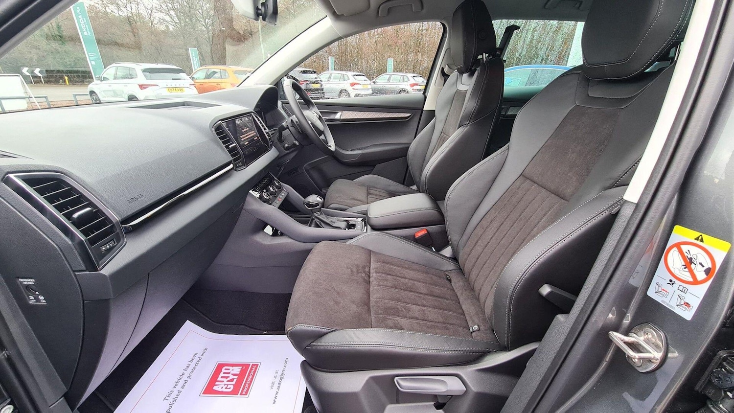 Used Skoda Karoq 2025 for sale - 77155943: Photo 32