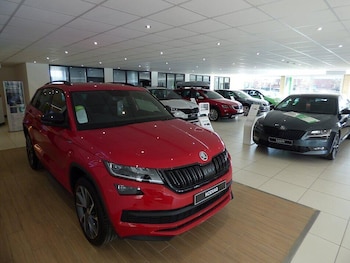 Used Skoda Karoq 2026 for sale - 79348374: Photo