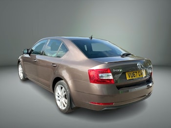 Used Skoda Octavia 2018 for sale - 78528012: Photo