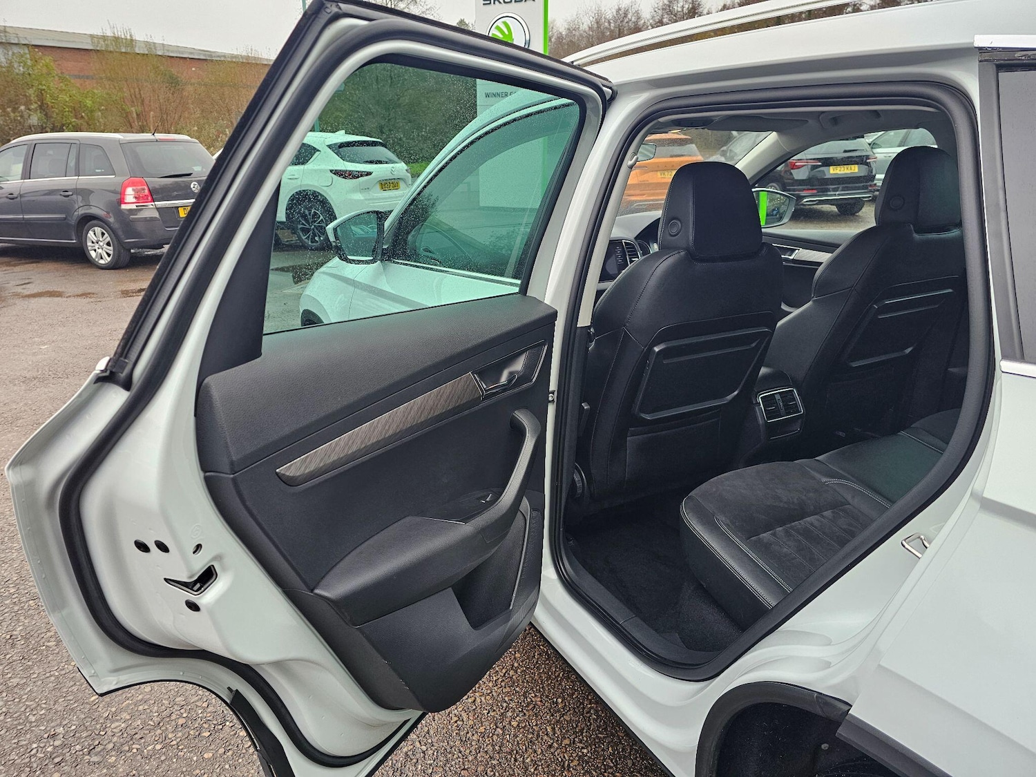 Used Skoda Karoq 2022 for sale - 76728259: Photo 16