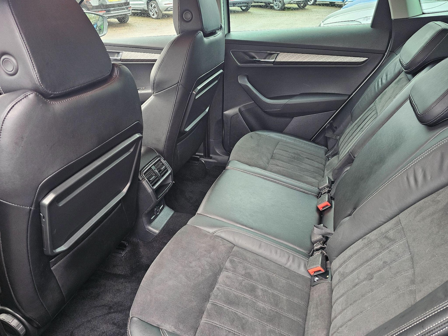 Used Skoda Karoq 2022 for sale - 76728259: Photo 17