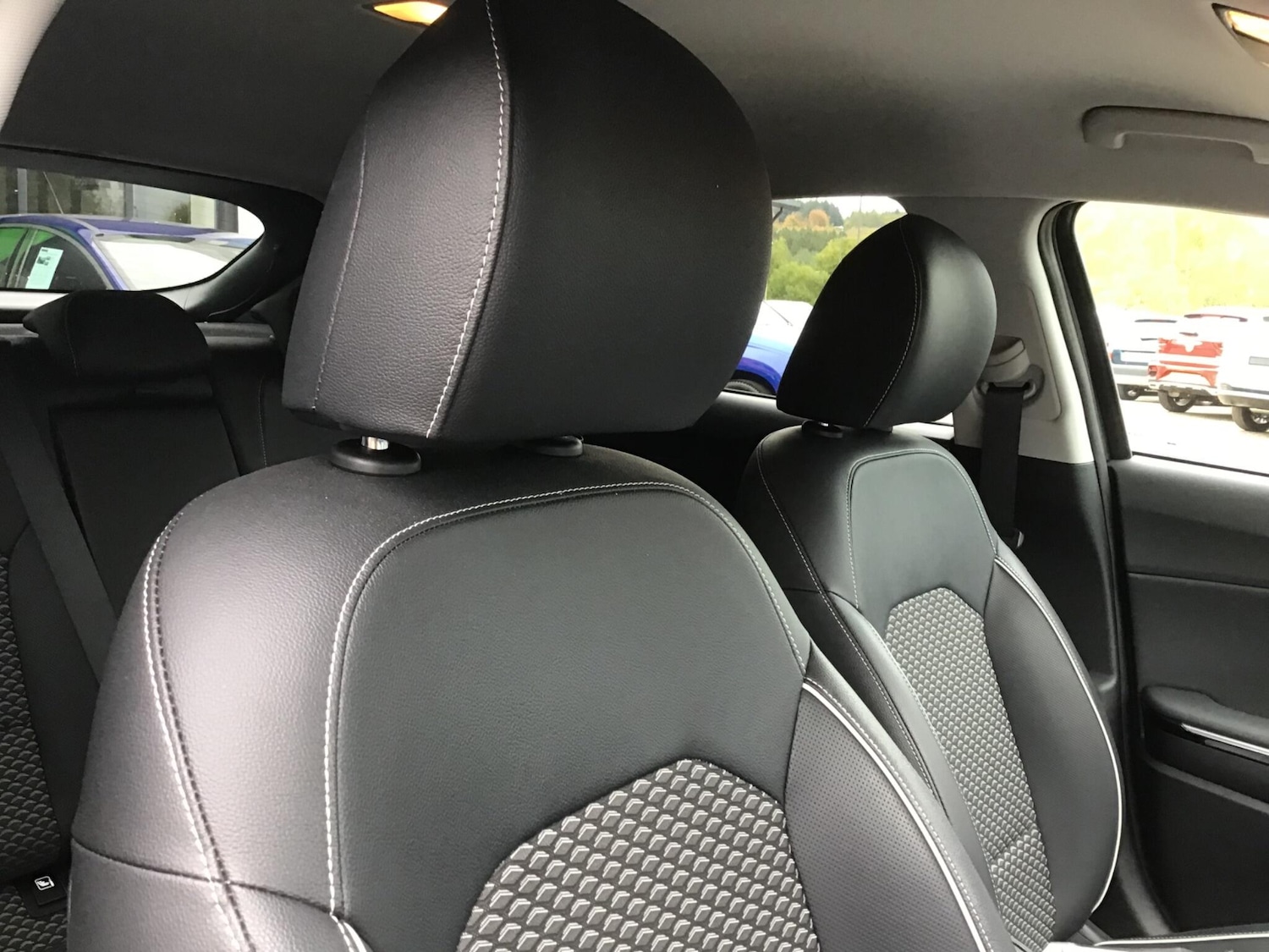 Used Kia XCeed 2023 for sale - 76388129: Photo 10