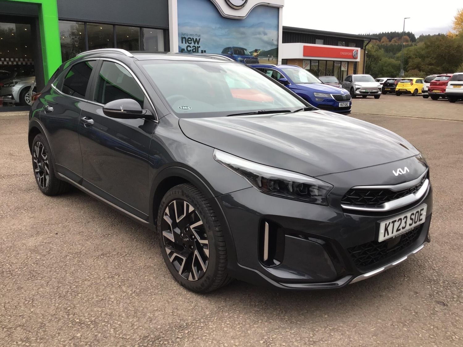 Used Kia XCeed 2023 for sale - 76388129: Photo 2