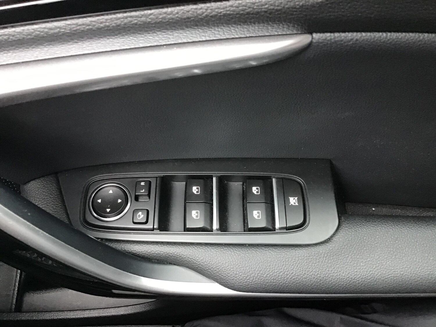 Used Kia XCeed 2023 for sale - 76388129: Photo 33