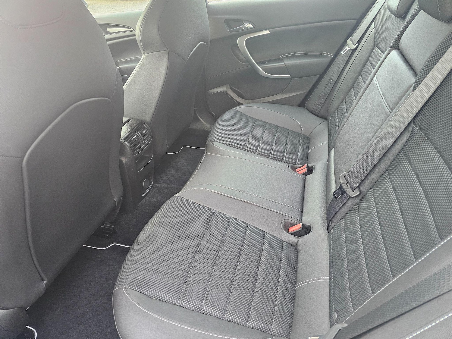 Used Vauxhall Insignia 2009 for sale - 76742603: Photo 18