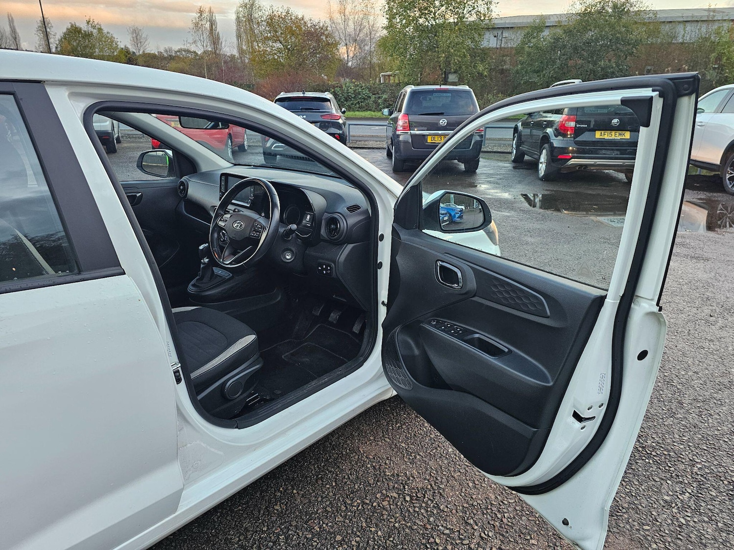 Used Hyundai i10 2020 for sale - 76689537: Photo 10