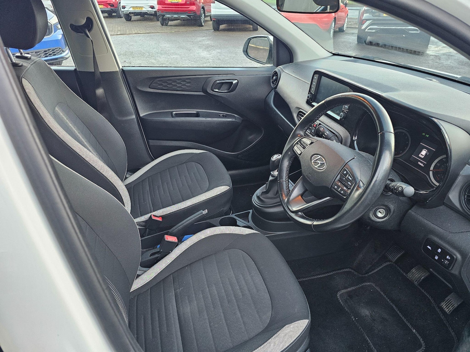 Used Hyundai i10 2020 for sale - 76689537: Photo 11