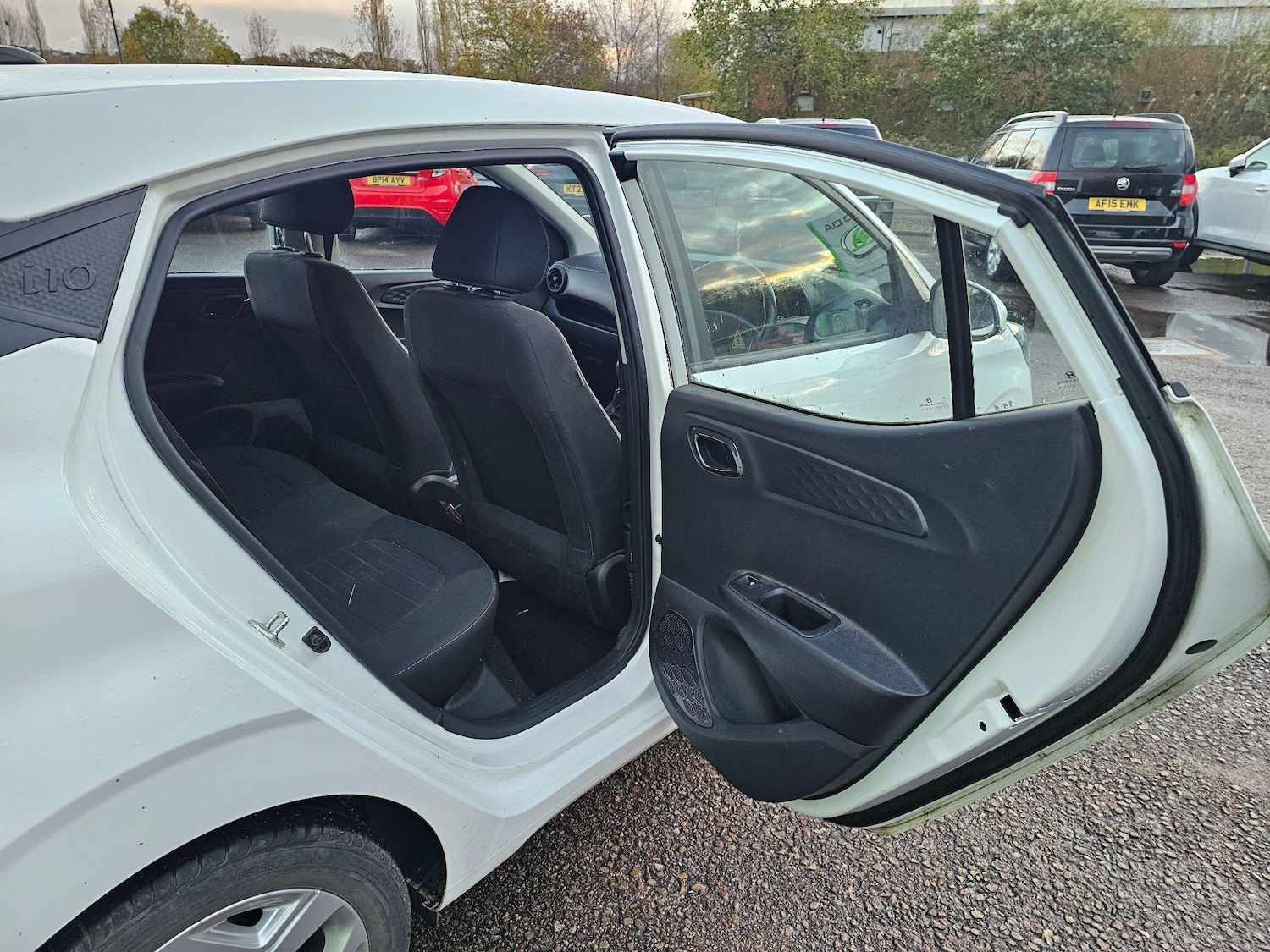 Used Hyundai i10 2020 for sale - 76689537: Photo 12