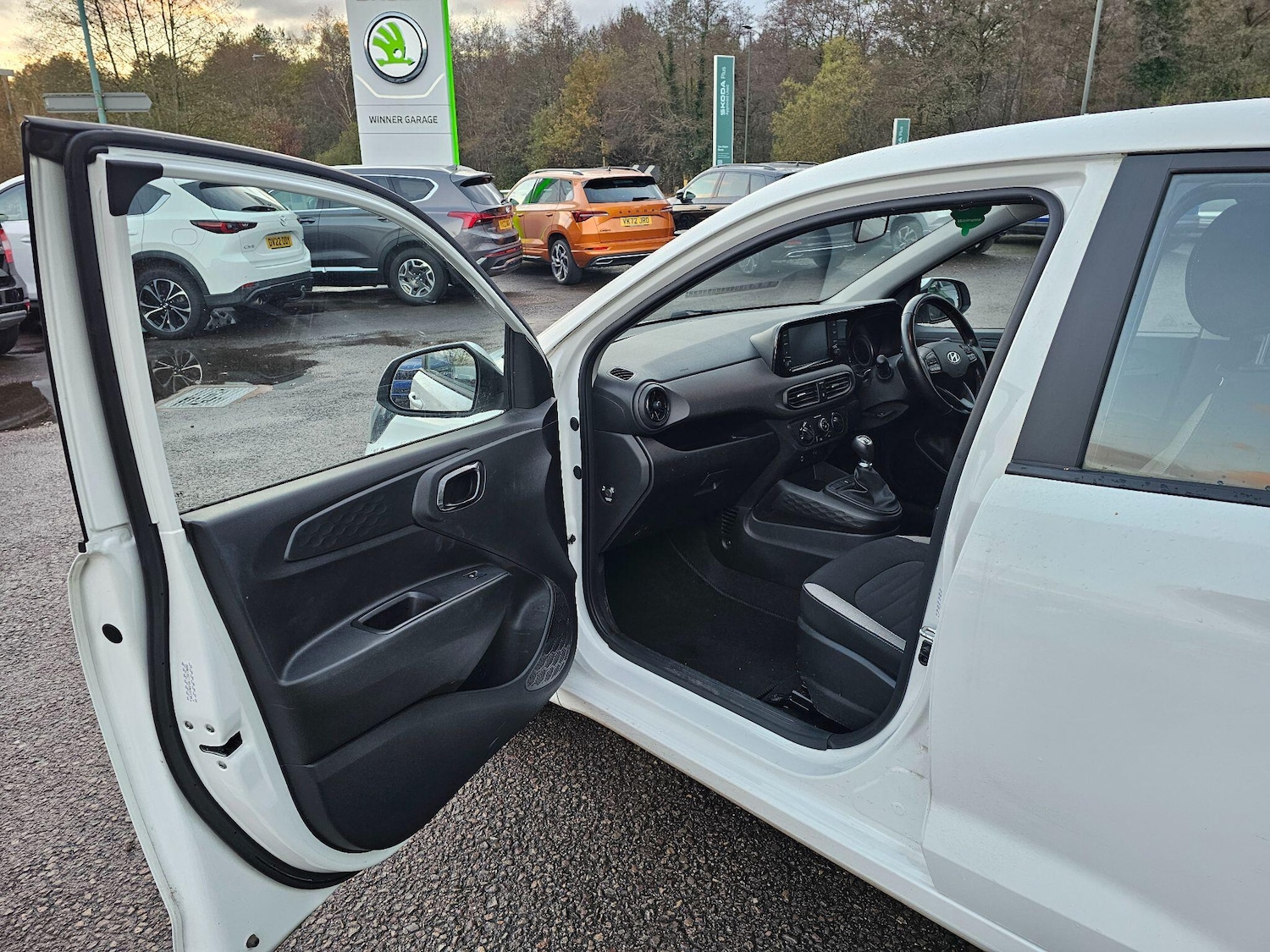 Used Hyundai i10 2020 for sale - 76689537: Photo 18