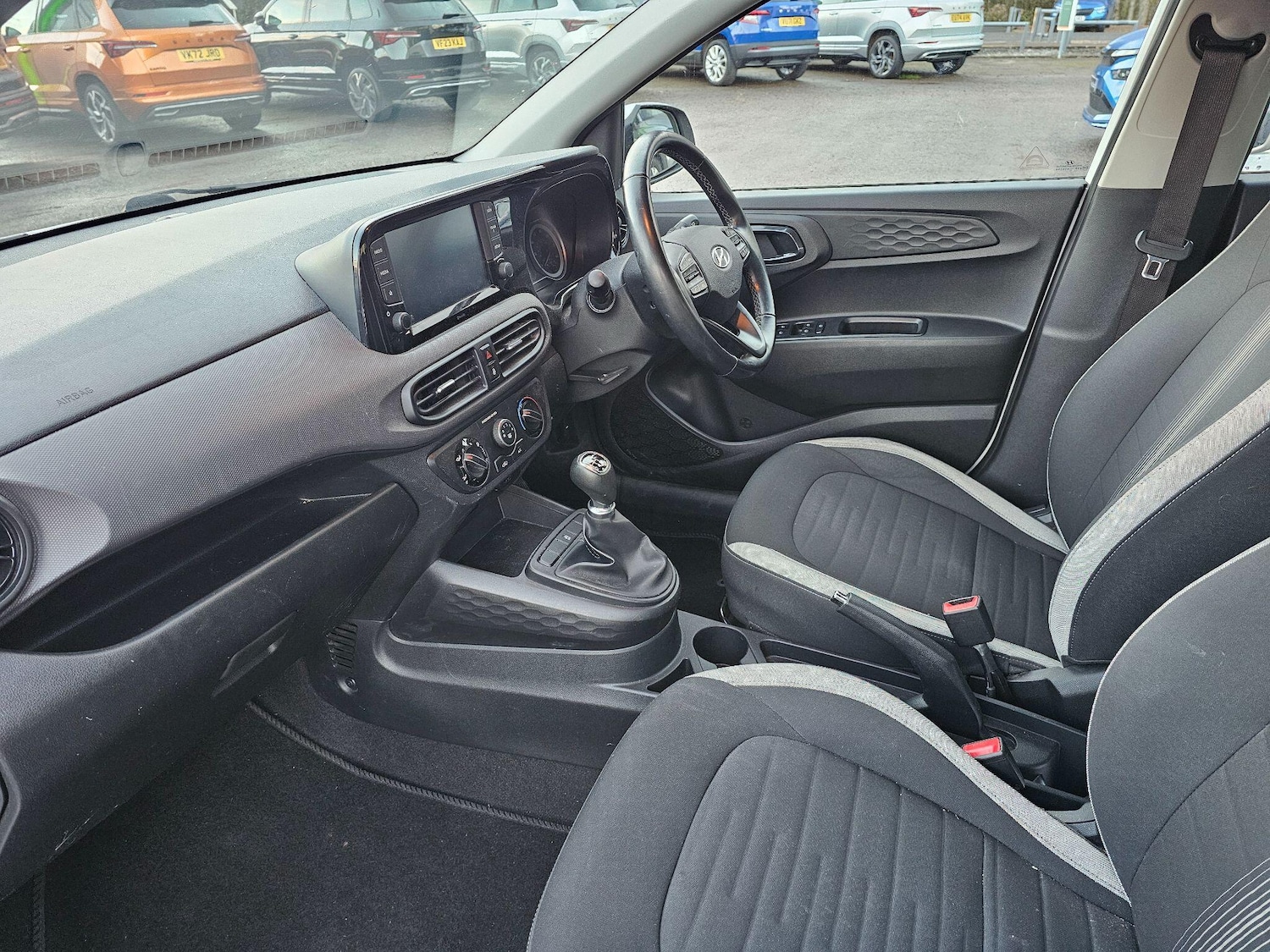 Used Hyundai i10 2020 for sale - 76689537: Photo 19