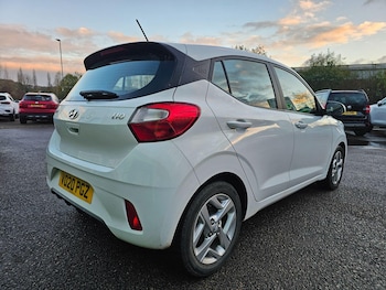 Used Hyundai i10 2020 for sale - 76689537: Photo