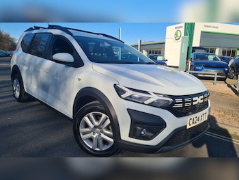 Dacia Jogger feature image