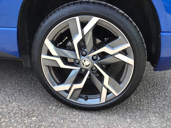 Used Skoda Karoq 2024 for sale - 75477543: Photo 17