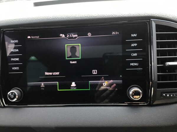 Used Skoda Karoq 2024 for sale - 75477543: Photo 28