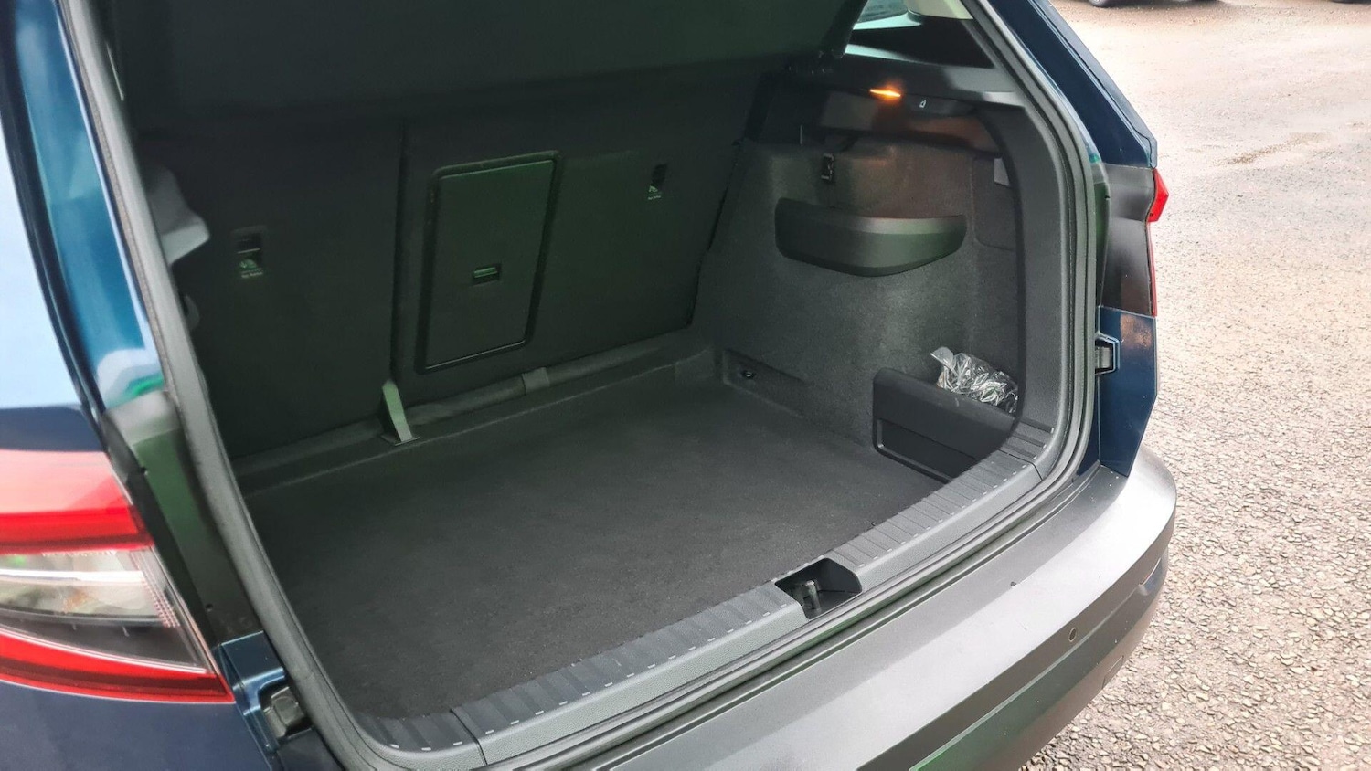 Used Skoda Karoq 2018 for sale - 76994785: Photo 22