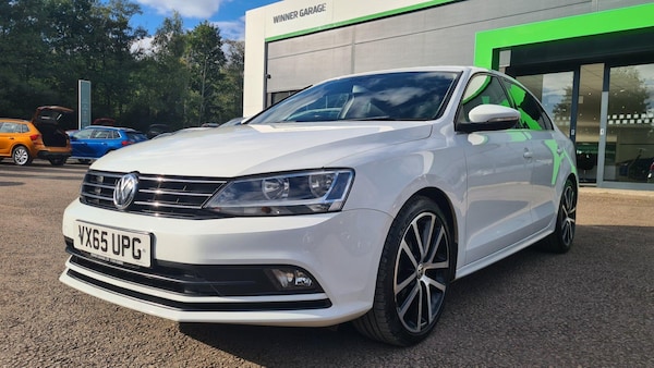 Used Volkswagen Jetta 2015 for sale - 76214106: Photo 3
