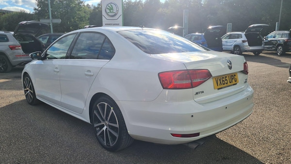 Used Volkswagen Jetta 2015 for sale - 76214106: Photo 7