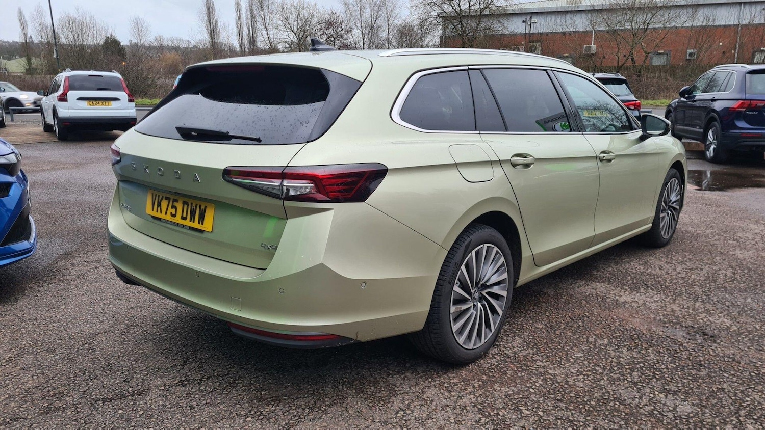 Used Skoda Superb 2025 for sale - 77387117: Photo 10