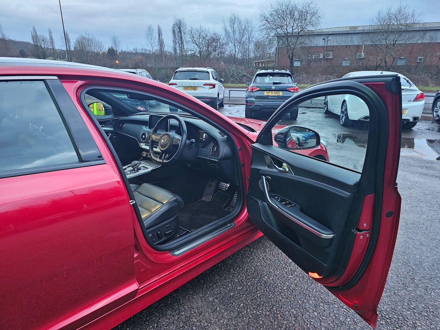 Used Kia Stinger 2018 for sale - 77625580: Photo 12