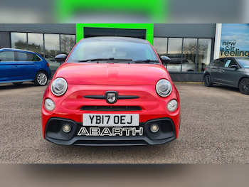 Used Abarth 595 2017 for sale - 77067009: Photo