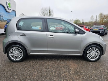 Used Volkswagen up! 2019 for sale - 76714156: Photo
