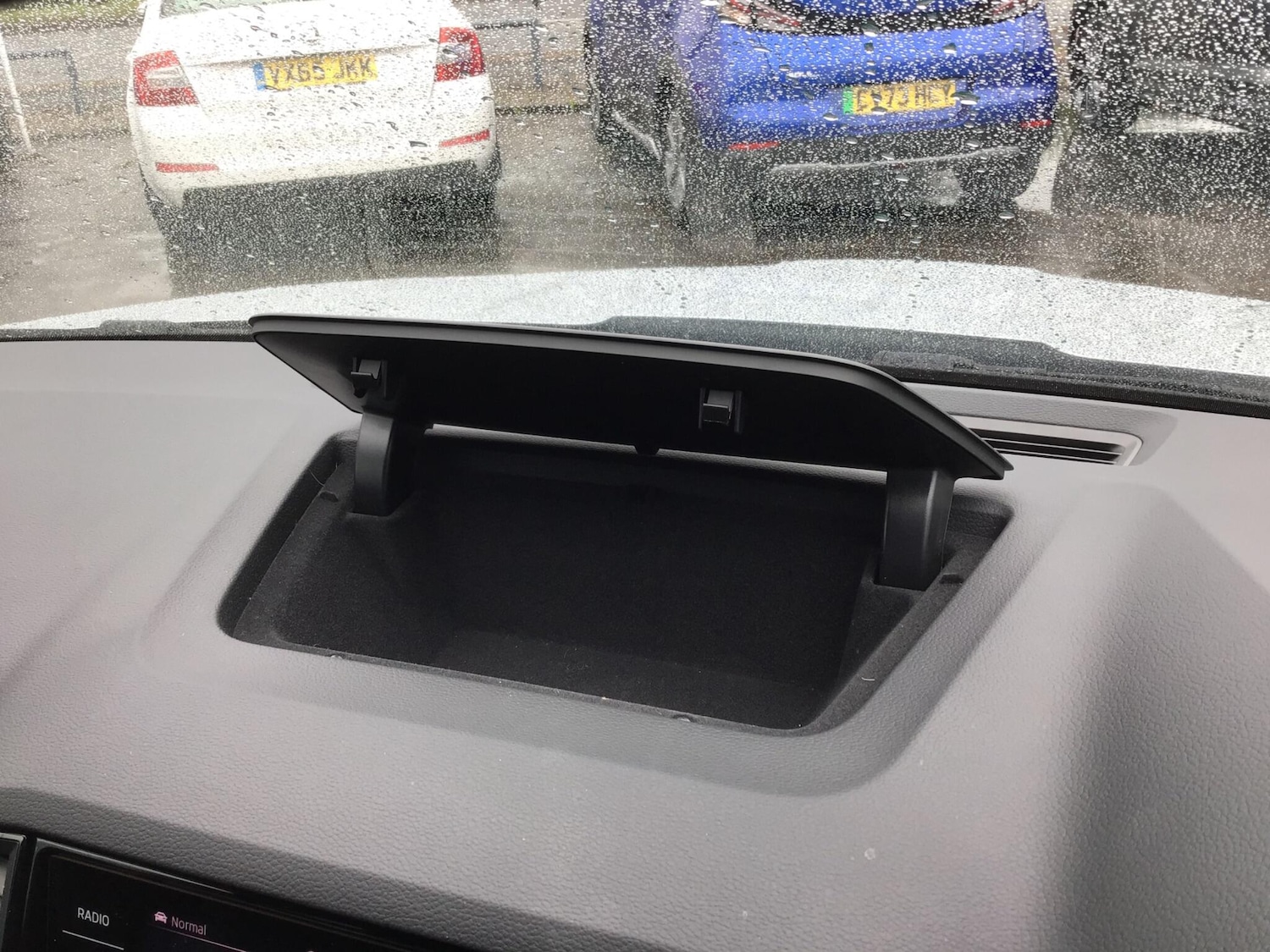 Used Skoda Karoq 2024 for sale - 76992074: Photo 21