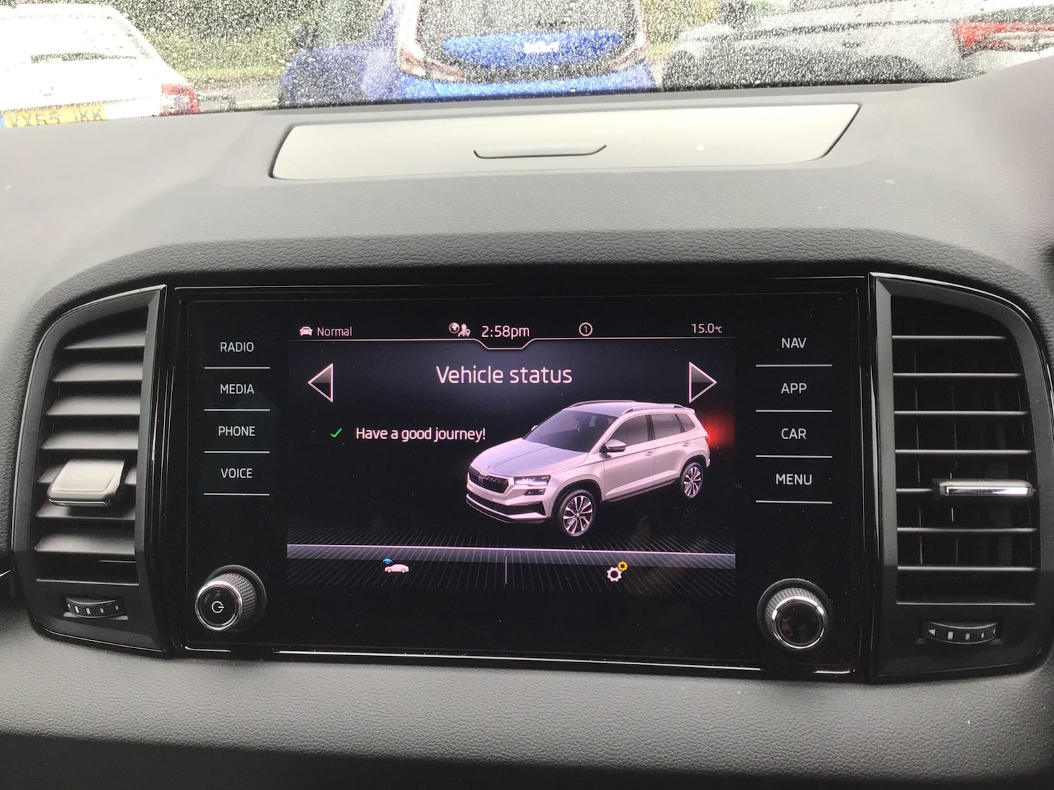 Used Skoda Karoq 2024 for sale - 76992074: Photo 22