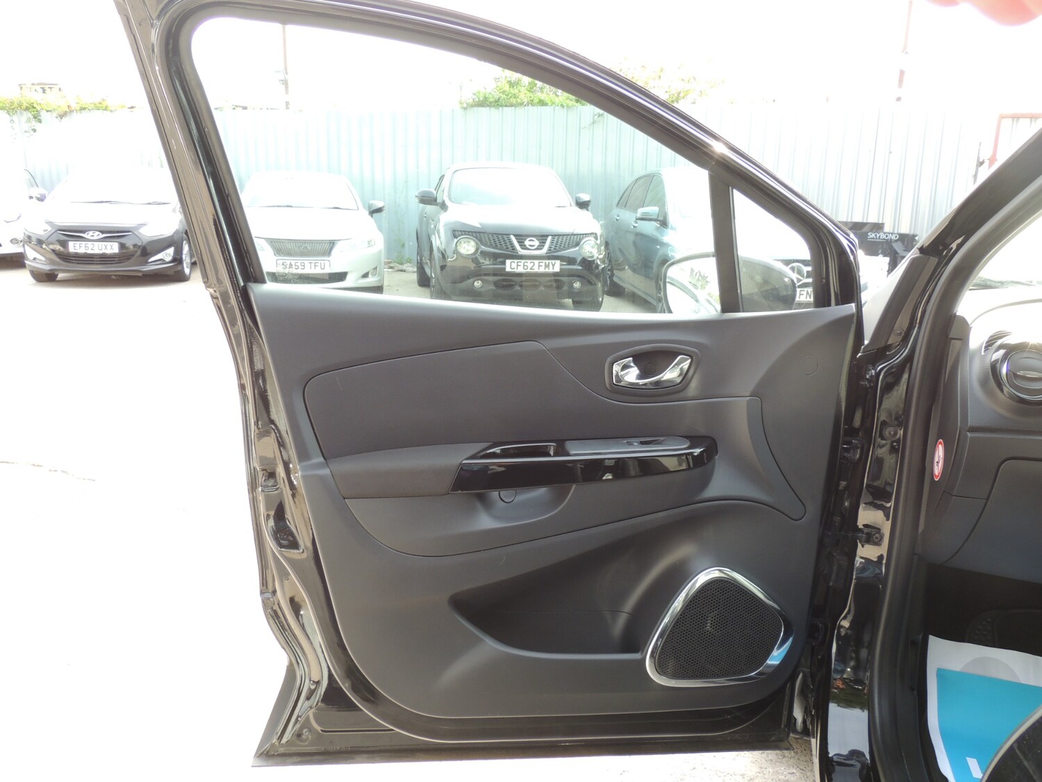 Used Renault Captur 2013 for sale - 77092123: Photo 28